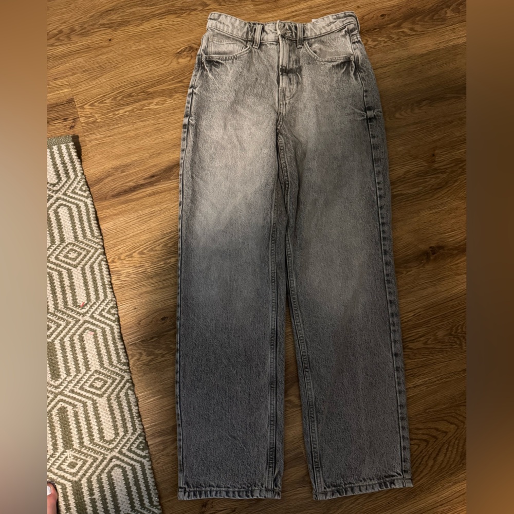 Women’s H&M 90’s Straight Ultra High Waist Denim Jeans